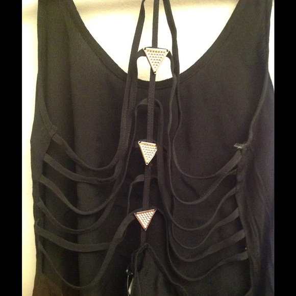 Summer top - Picture 3 of 4