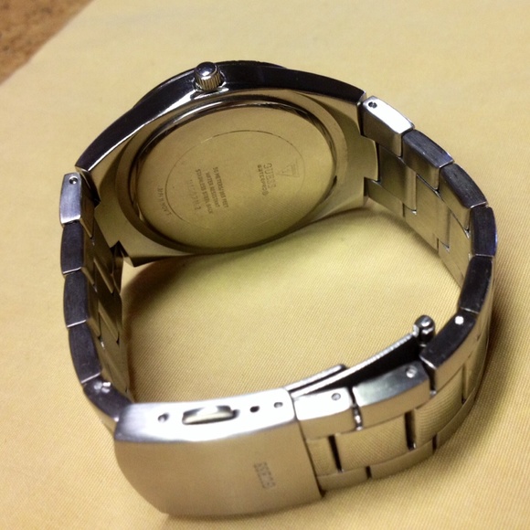 SOLD - Picture 4 of 4