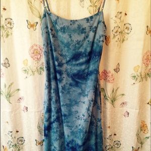 Knee to mid calf length dress