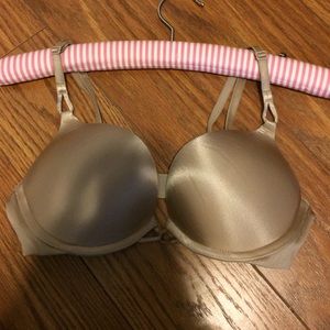 Victoria's Secret bra