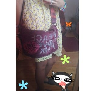 victorias secret messenger bag :]