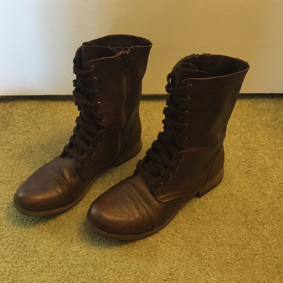 Mossimo brown combat boots