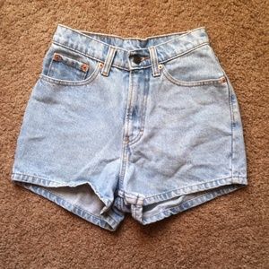•new• highwaisted jordache denim shorts