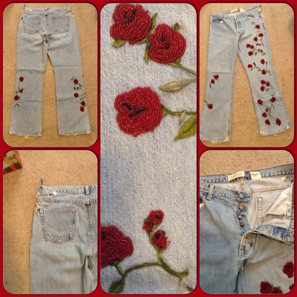 VINTAGE DISTRESSED GAP JEANS