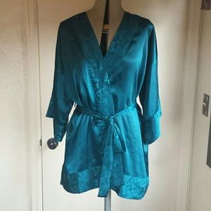 Victorias secret robe