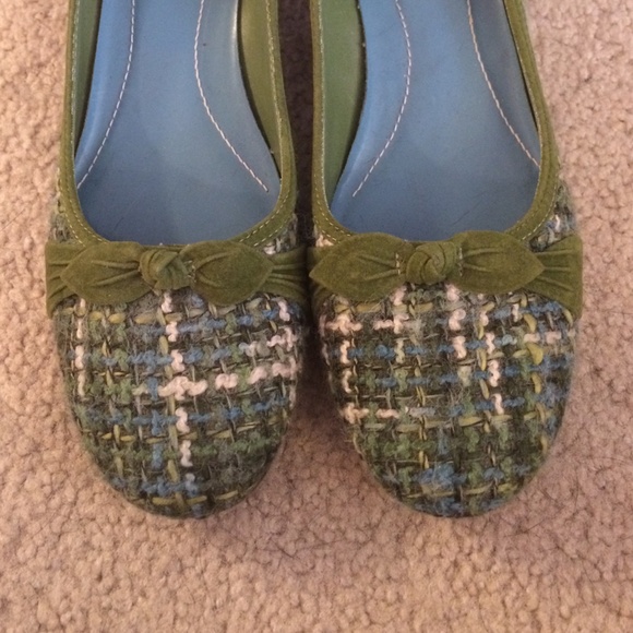 Green heels - Picture 2 of 3