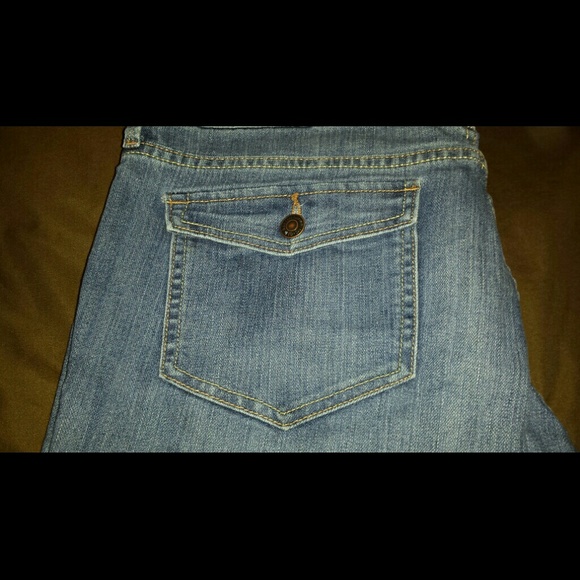 Blue jeans - Picture 3 of 4