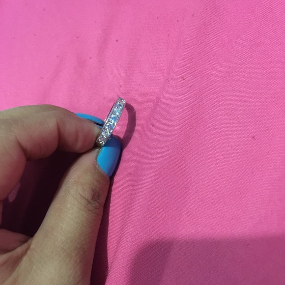 Ring - Picture 3 of 3