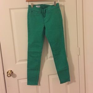 Gap Legging Jean size 24/00 in spring green NWOT.