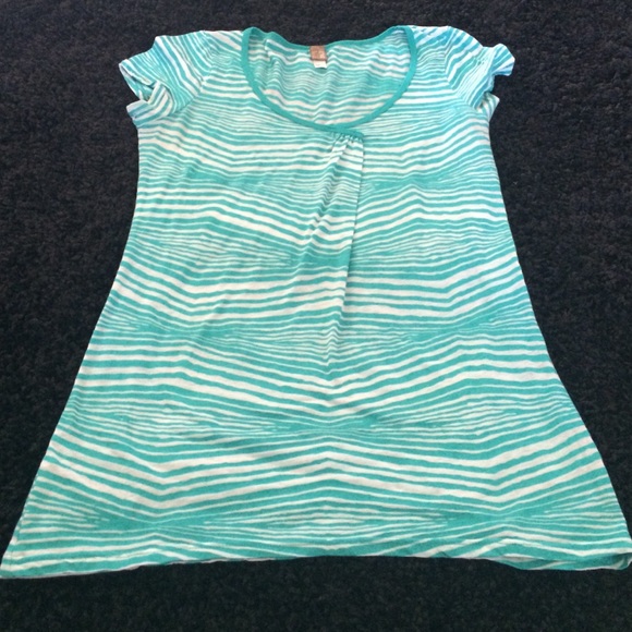 BKE mint burnout stripe lightweight top