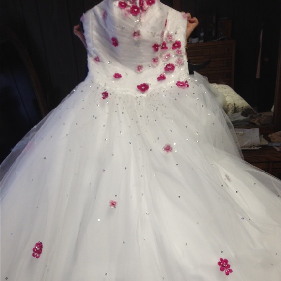 NEEDS TO GO! ➡️➡️