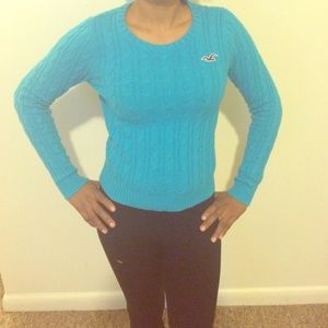 Hollister sweater