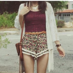 Get the look!!! Floral Shorts