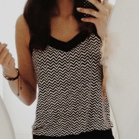 Black and white top