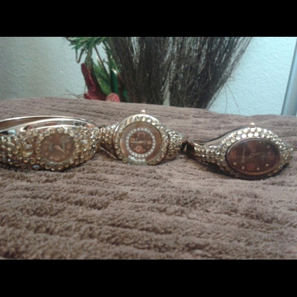 Wrist watch (bundle)