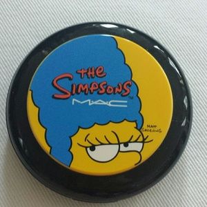 MAC x The Simpsons blush in Sideshow You.