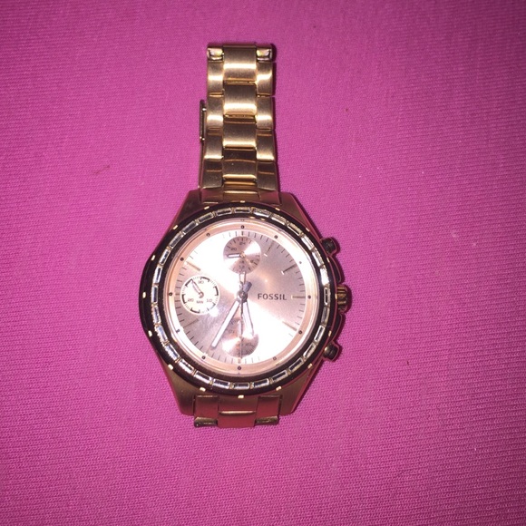 Fossil watc