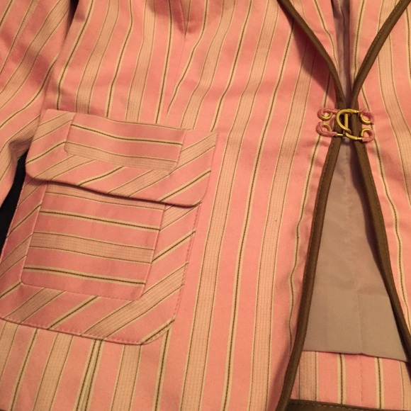 Express Blazer - Picture 2 of 3