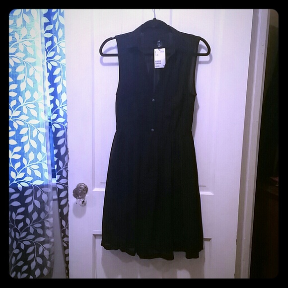 Black collared dress