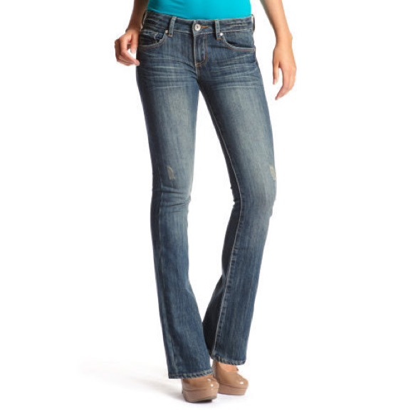NWOT Refuge Bootcut Denim