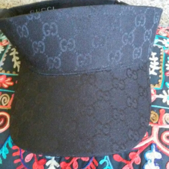 Authentic GUCCI black Sunvisor
