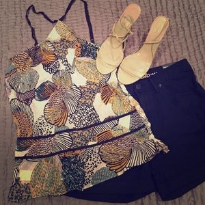 GENERRA floral halter