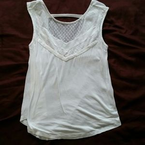 White tank