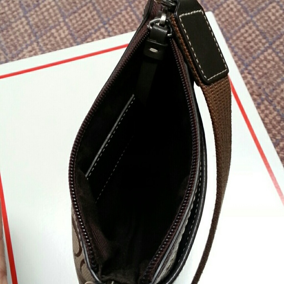 Authentic Coach Brown Cross body bag - Picture 3 of 3