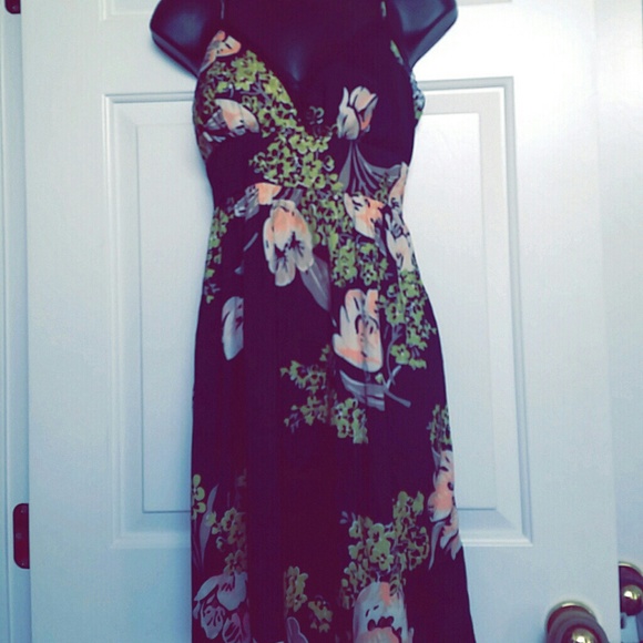 SOLD Floral Dress