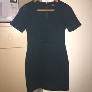 Forever 21 forest green fitted dress.