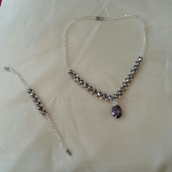 Necklace/Bracelet Set