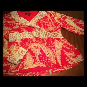 Adorable tie back blouse