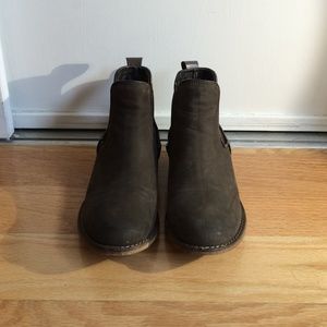 Steve Madden Gilte Booties