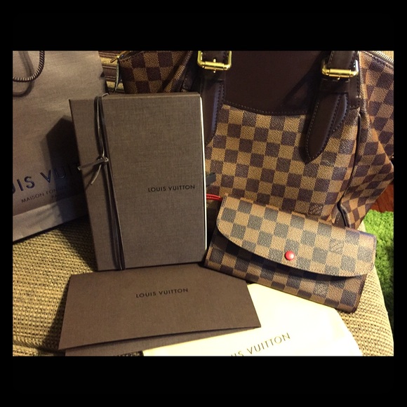 Just sharing New Emelie Wallet and Verona MM
