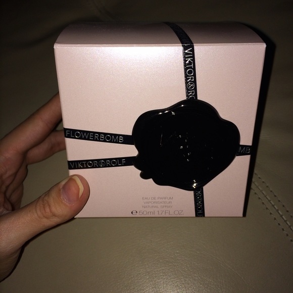 Victor Rolf Flower Bomb parfum 50ml (1.7 fl. Oz)