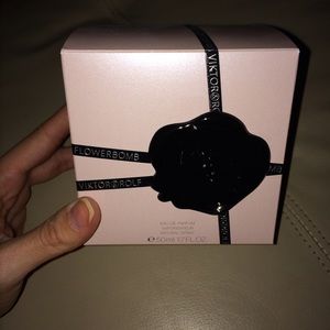 Victor Rolf Flower Bomb parfum 50ml (1.7 fl. Oz)