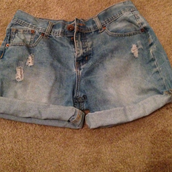 Boyfriend high ride denim shorts