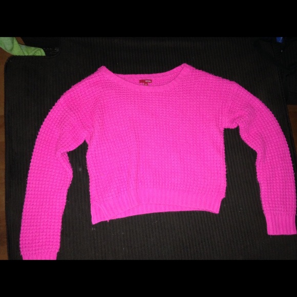 💕HOT PINK SWEATER💕