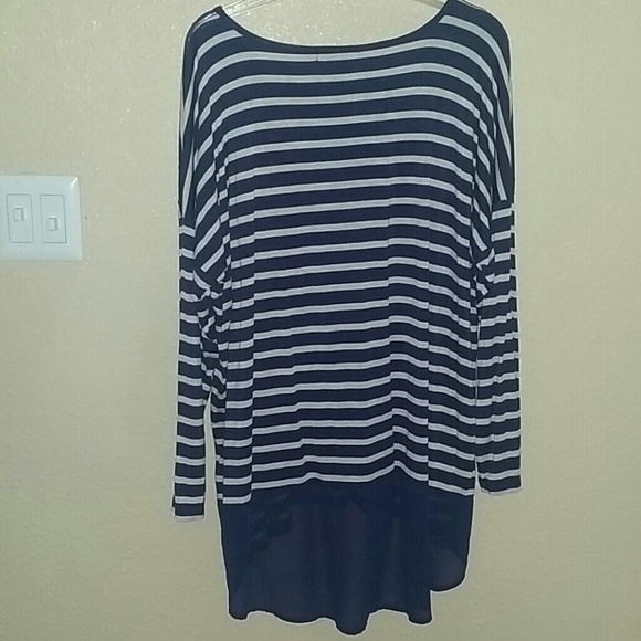 🚫sold in bundle🚫 Plus size top - Picture 4 of 4