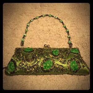 Beaded clutch purse
