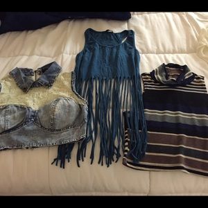 🔥 Bundle - Assorted crop tops !!