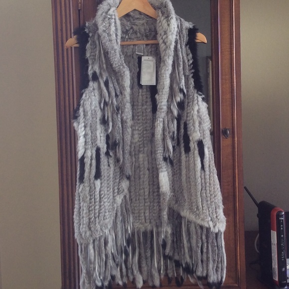 Brand new Alberto Makali rabbit fur vest