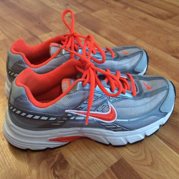 Like New Nike Initiations