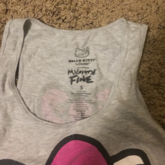 Hello kitty tank top - Picture 3 of 3