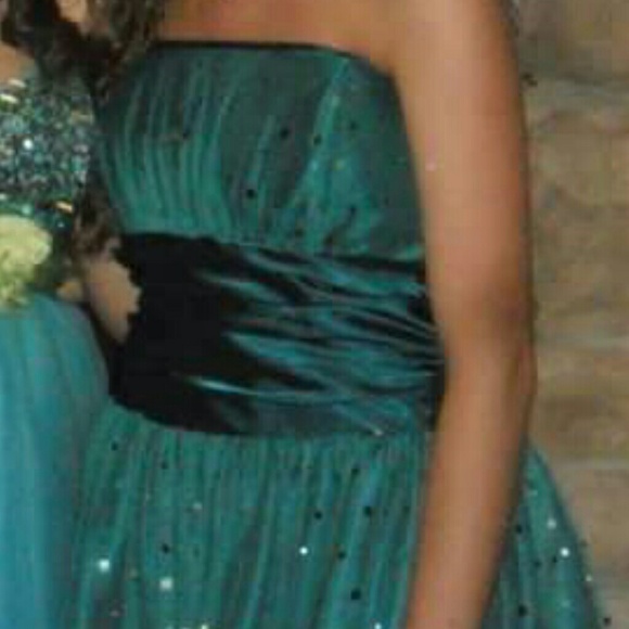Short dress