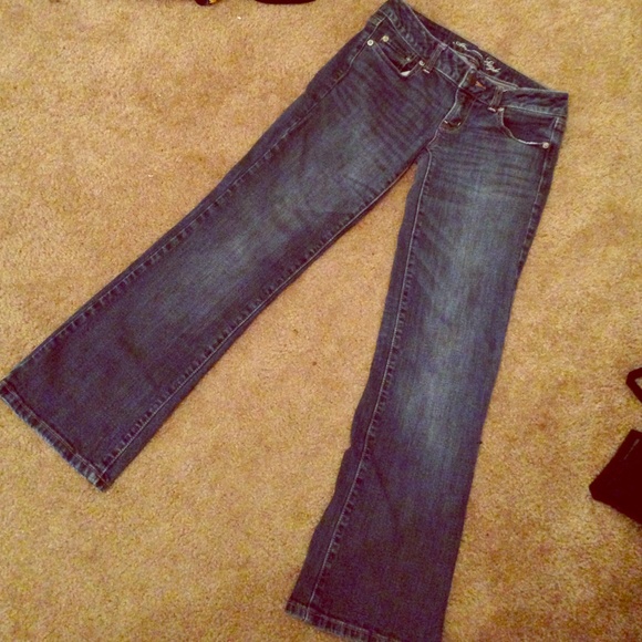 AE favorite boyfriend jeans