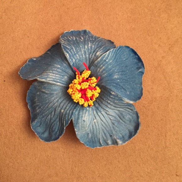 Blue flower hair clip