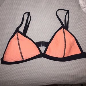 Authentic triangl bikini top