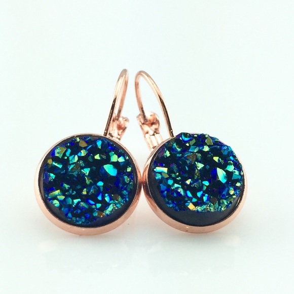 3/$20⚡️Blue iridescent faux rose gold earrings - Picture 2 of 4