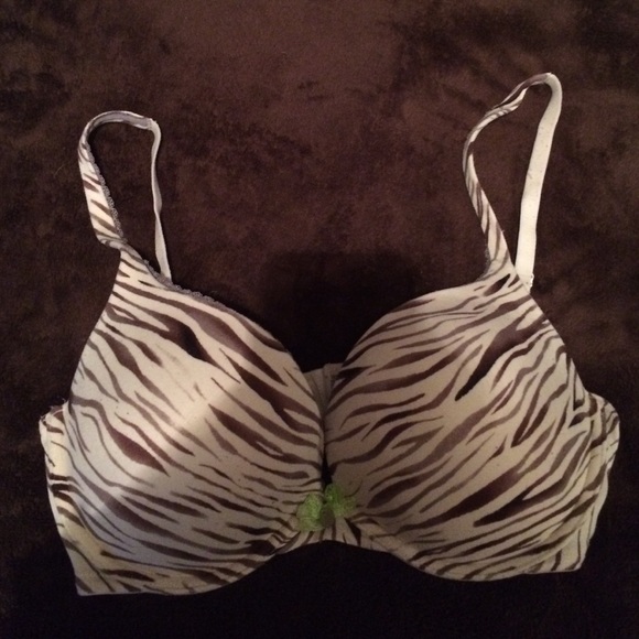 BUNDLE 2 VS push up bras